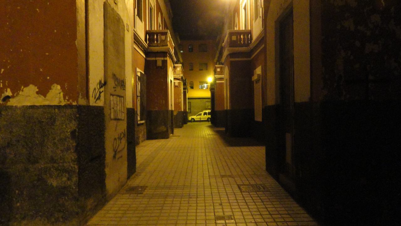 Cuarenta casas.